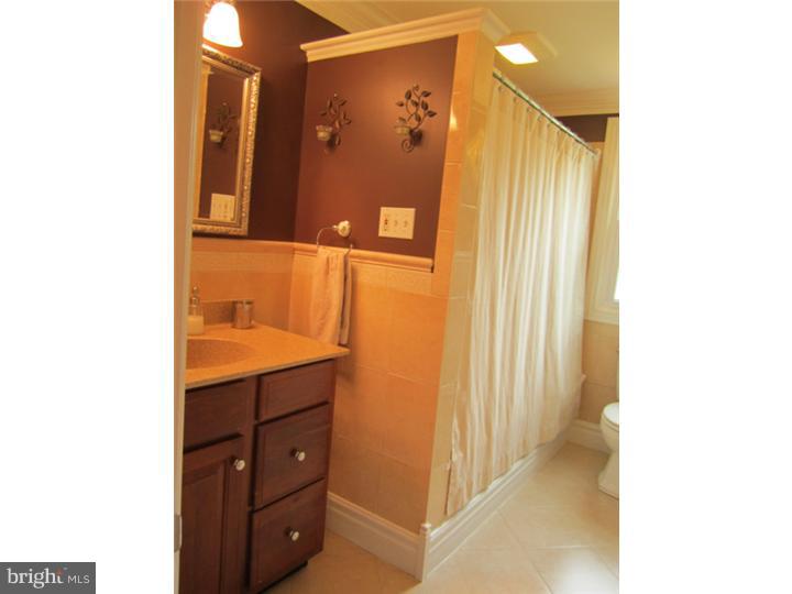 404 Devon Drive Exton, PA 19341 - Photo 16 of 21 Bathroom