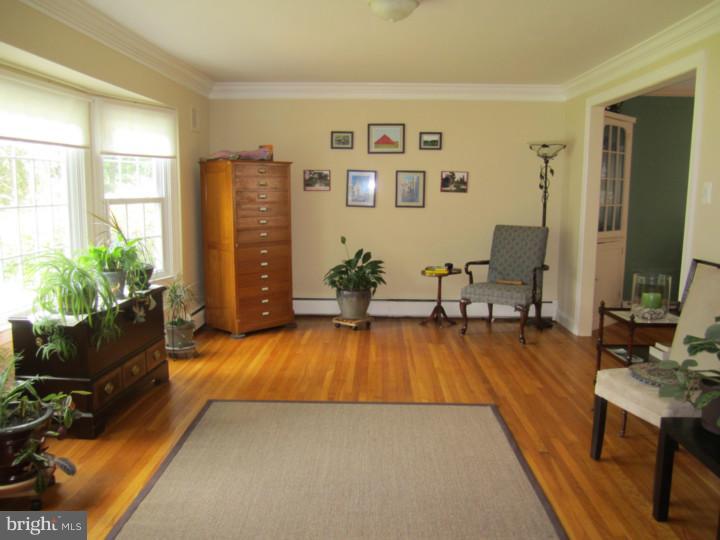 404 Devon Drive Exton, PA 19341 - Photo 8 of 21 Living Room