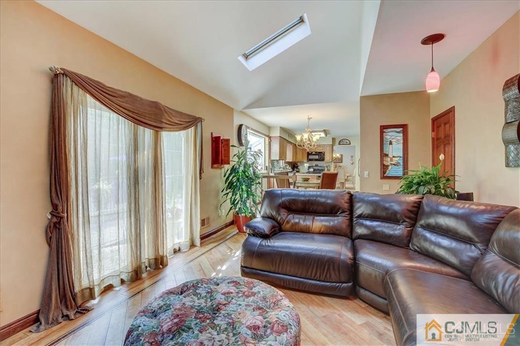7 Warne Road Old Bridge, NJ 07747 - Photo 11 of 35 Gallery Image 11