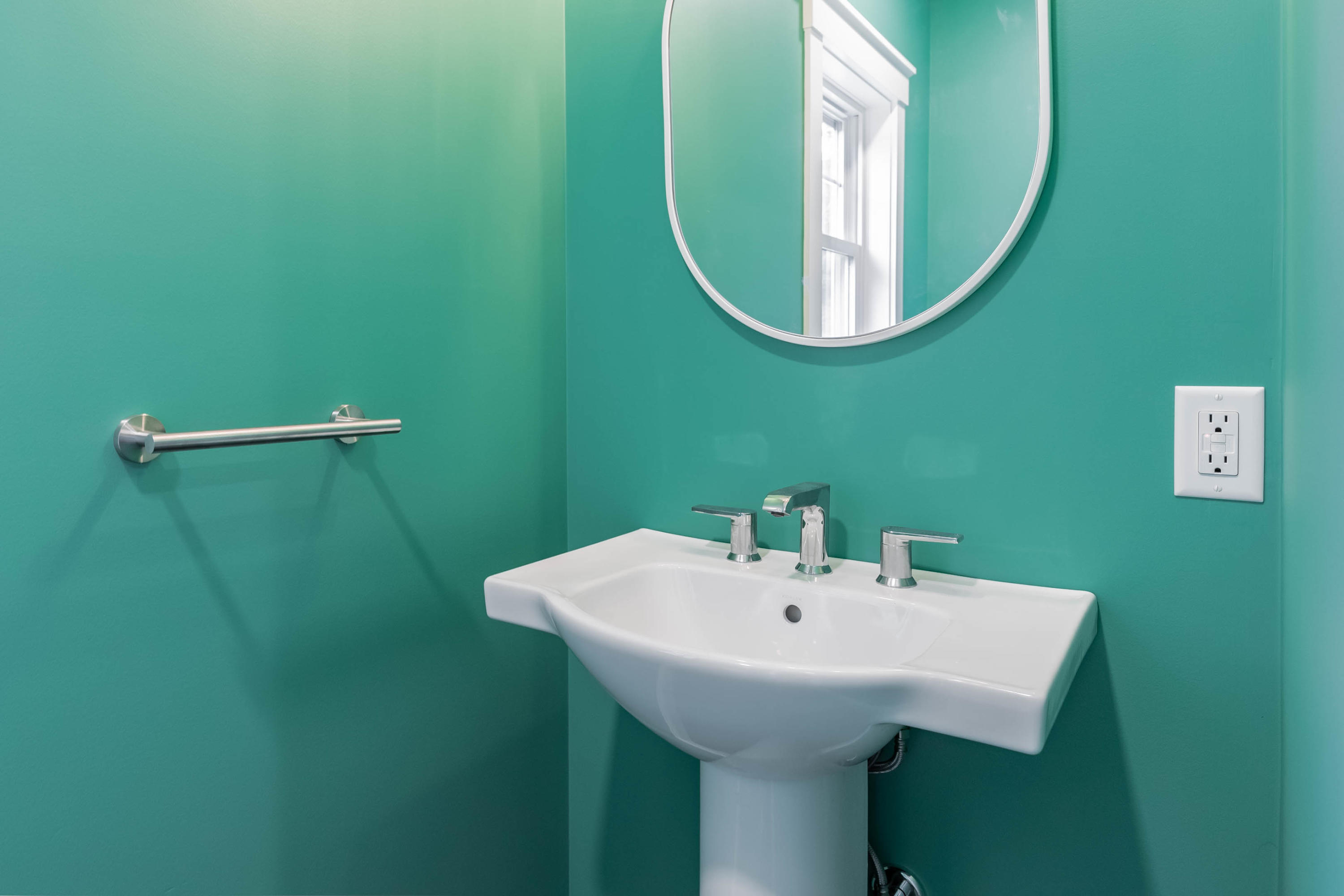 14 Benjamin Way Portland, ME 04102 - Photo 21 of 49 2-1st Floor-27