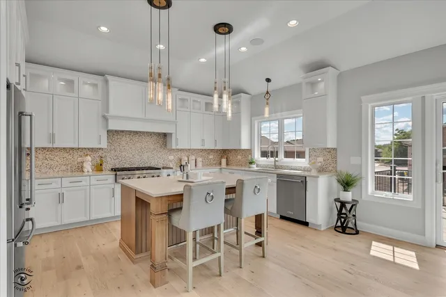 $639,900 | 8855 Milwaukee Breakwater Drive, Frankfort, IL 60423