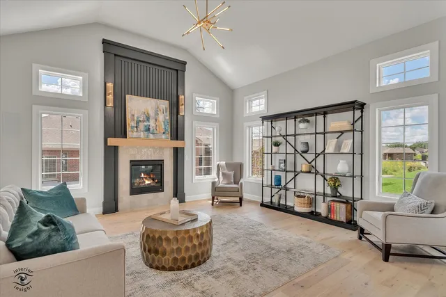 $639,900 | 8855 Milwaukee Breakwater Drive, Frankfort, IL 60423