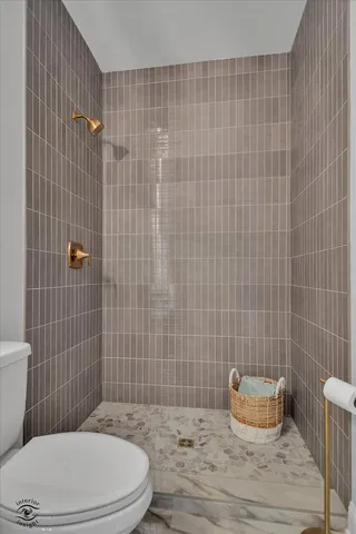 $639,900 | 8855 Milwaukee Breakwater Drive, Frankfort, IL 60423