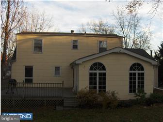 29 Hobbs Road Trenton, NJ 08619 - Photo 12 of 12 Exterior Back