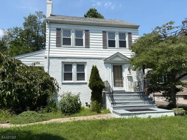 $3,700 | 9 Royal Avenue, Livingston, NJ 07039