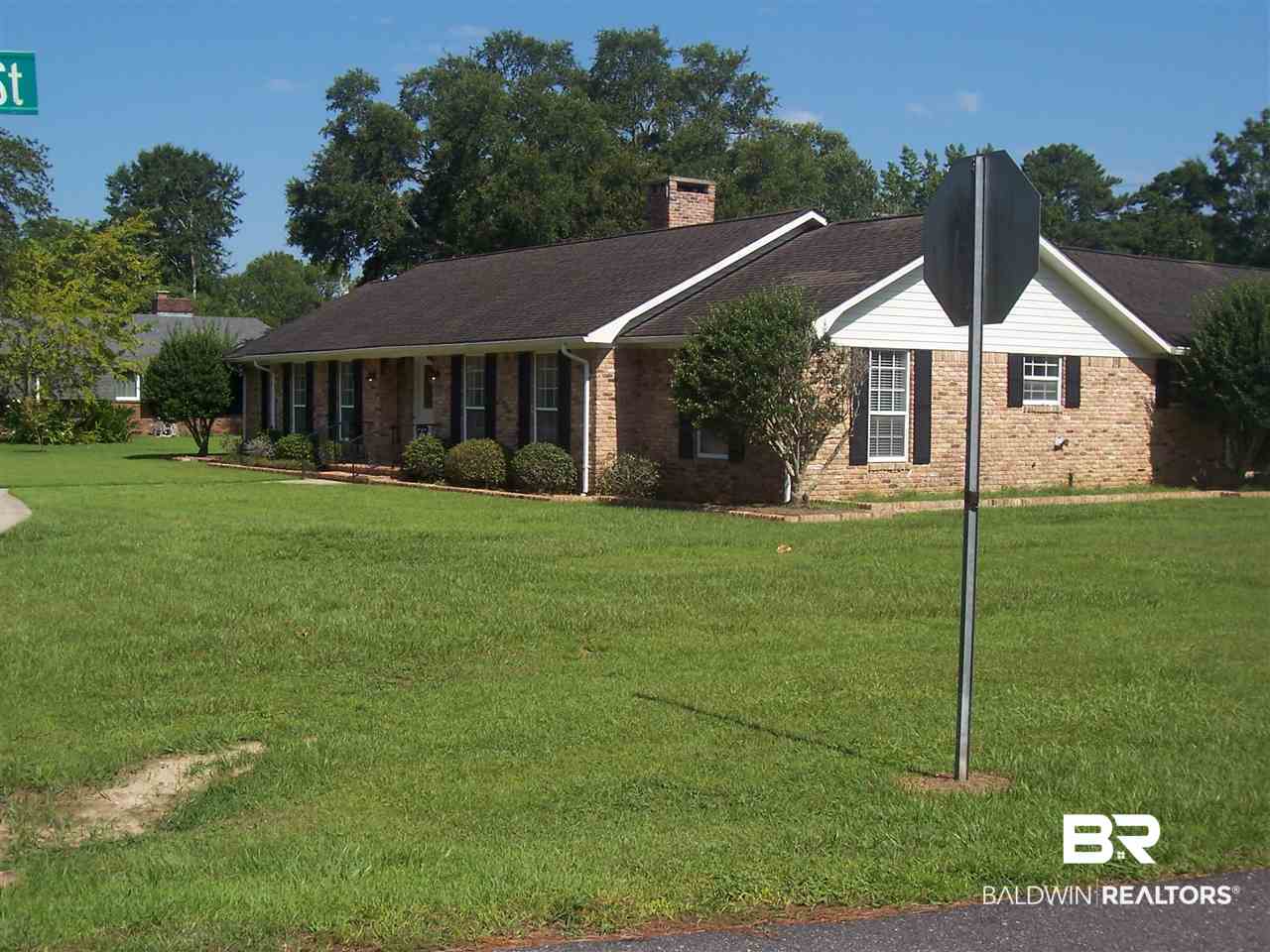 302 West Fern Avenue Foley, AL 36535 - Photo 3 of 29