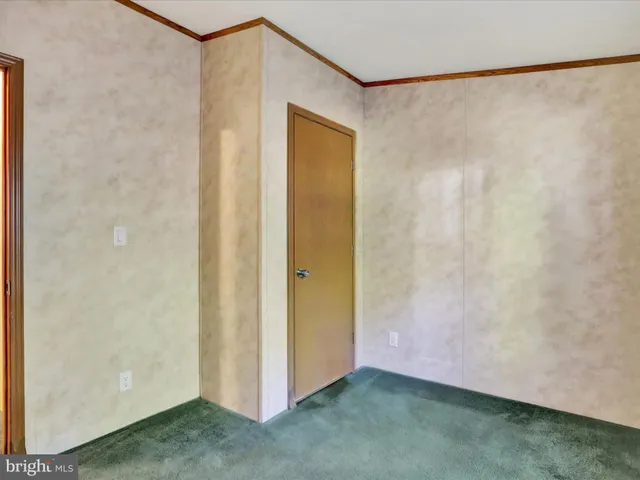 $125,000 | 240 Spies Church Road, Unit 216, Reading, PA 19606