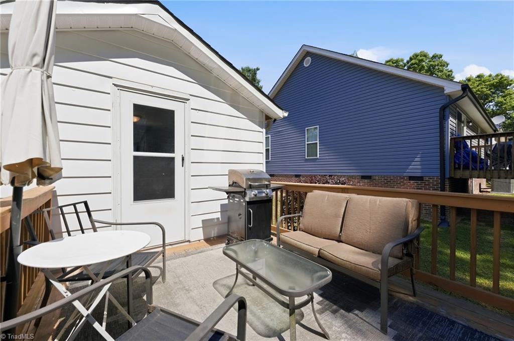 2104 Sheldon Road Greensboro, NC 27405 - Photo 18 of 49