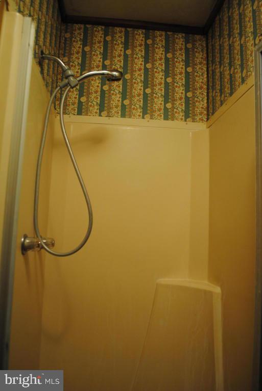 43 Oak Road Elizabethtown, PA 17022 - Photo 15 of 58 Gallery Image 15