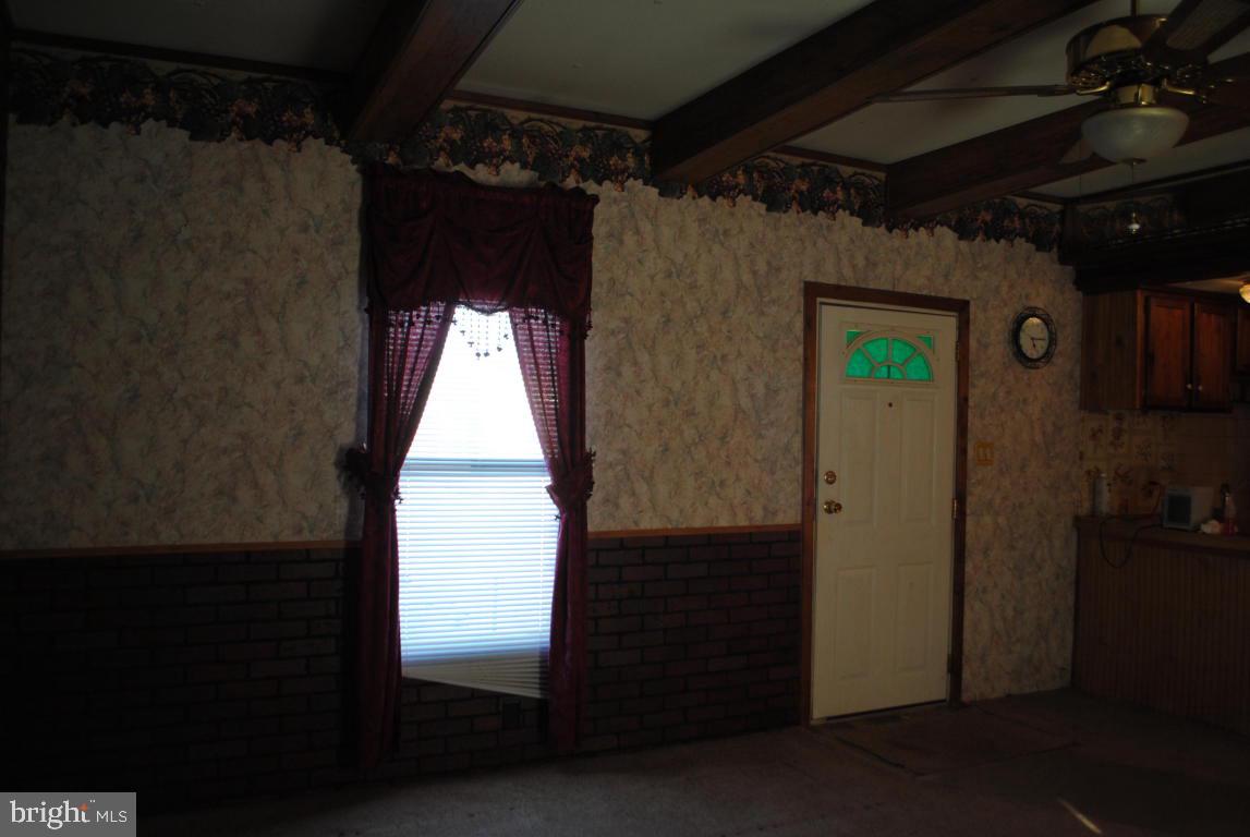 43 Oak Road Elizabethtown, PA 17022 - Photo 3 of 58 Gallery Image 3