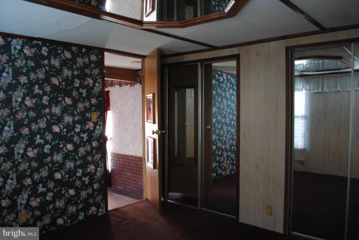 43 Oak Road Elizabethtown, PA 17022 - Photo 7 of 58 Gallery Image 7