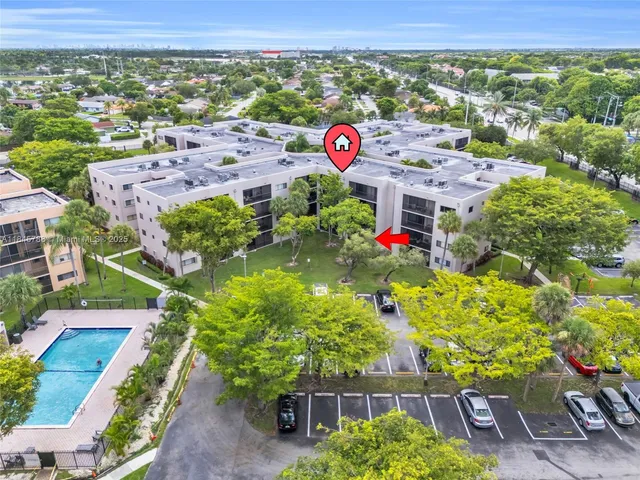 a picture of city view