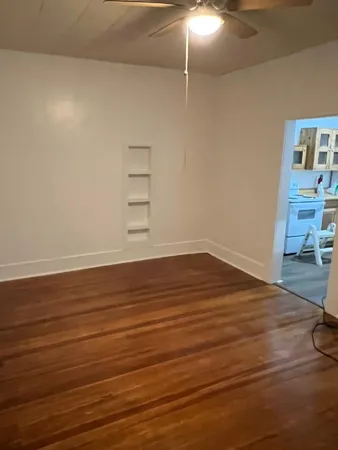 $1,100 | 820 Wheless Avenue, Kerrville, TX 78028