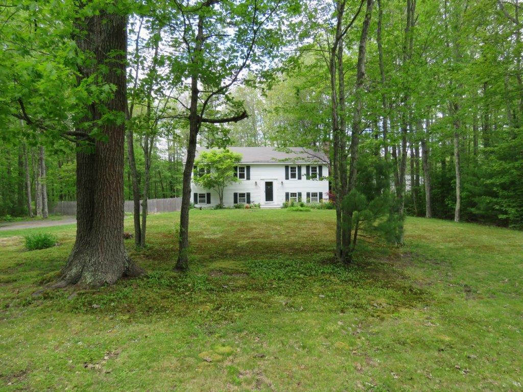 180 Port Road Wells, ME 04090 - Photo 6 of 32 6. Front lawn