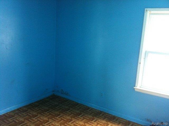 18954 Edinborough Road Detroit, MI 48219 - Photo 10 of 15 bedroom