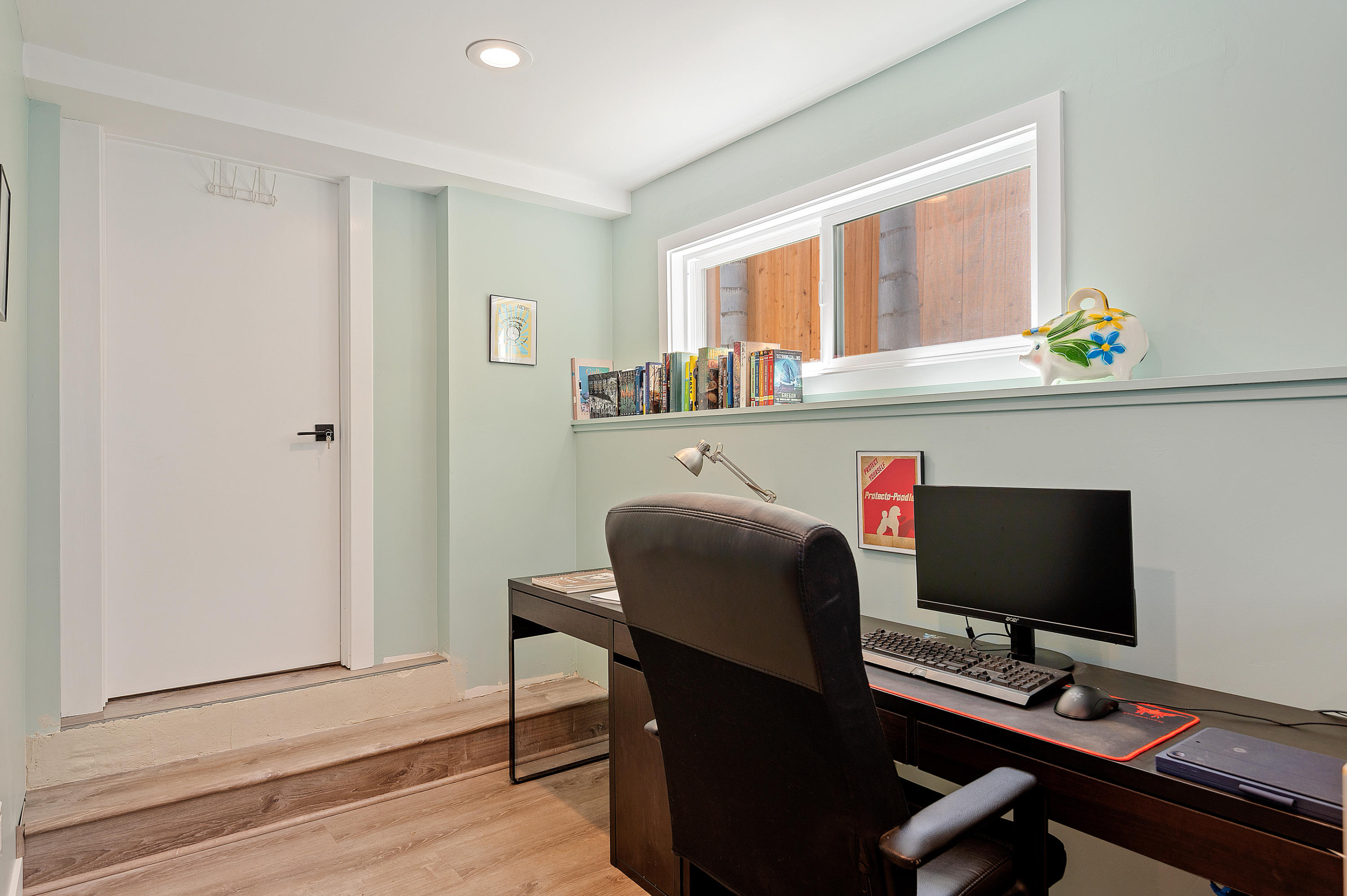 2920 Hermosa Road Santa Barbara, CA 93105 - Photo 16 of 24 22 - Bedroom office