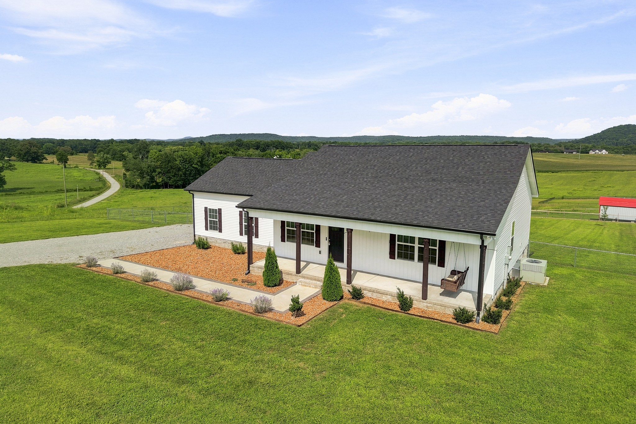 1719 Purvin Lollar Road Sparta, TN 38583 - Photo 5 of 45