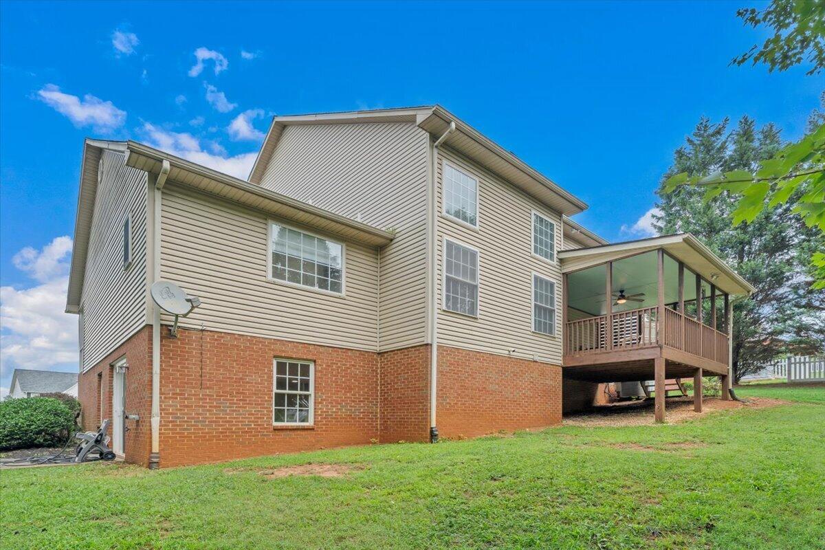 59 Eagle Ridge Roanoke, VA 24012 - Photo 44 of 52 54-MIB09944