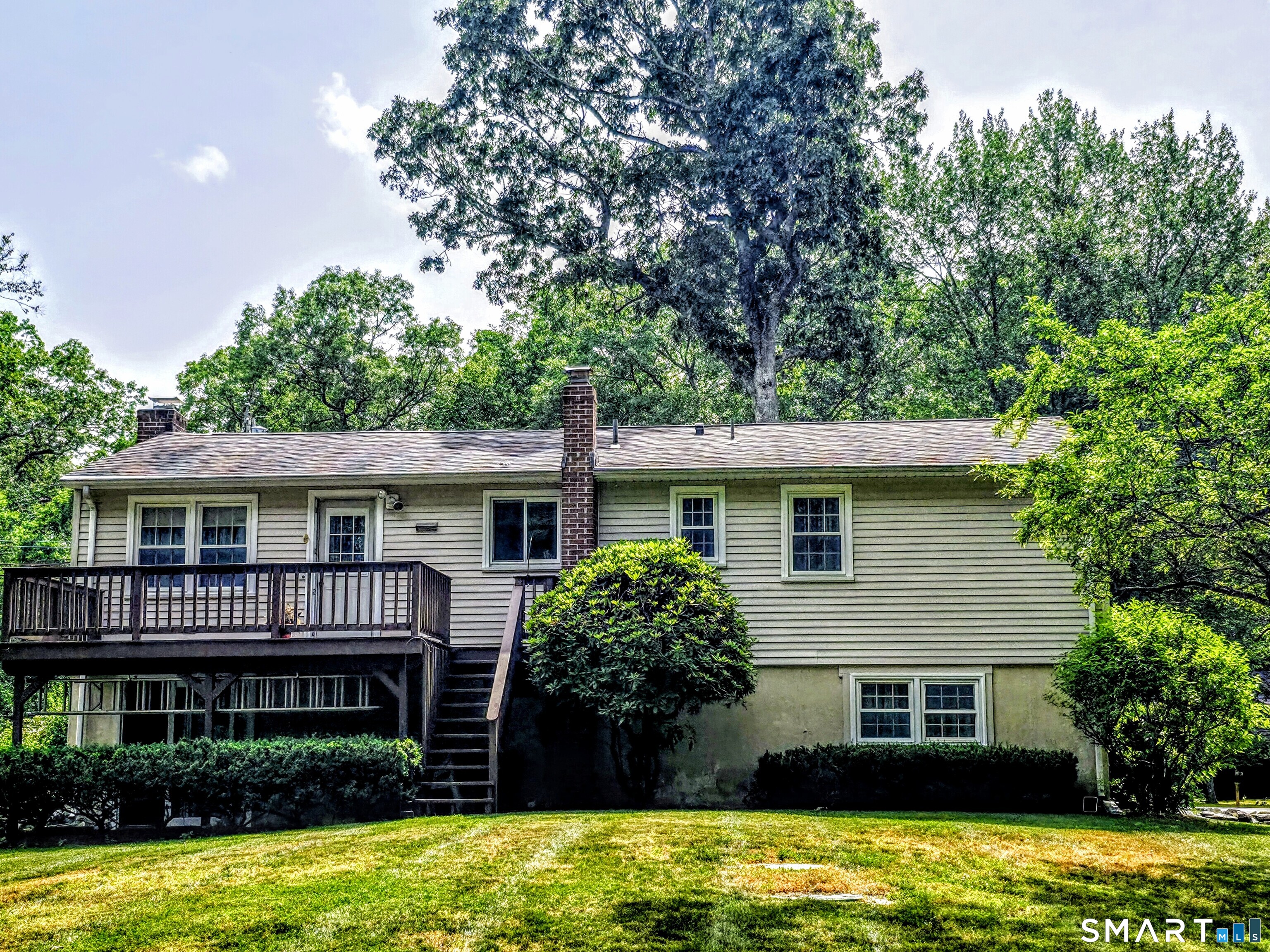 279 Gales Ferry Road Groton, CT 06340 - Photo 15 of 32 Rear view