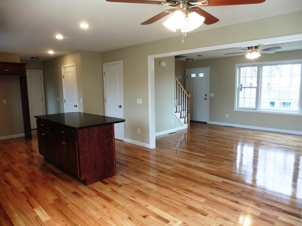 104 Lamont Street Springfield, MA 01119 - Photo 5 of 17 Gallery Image 5