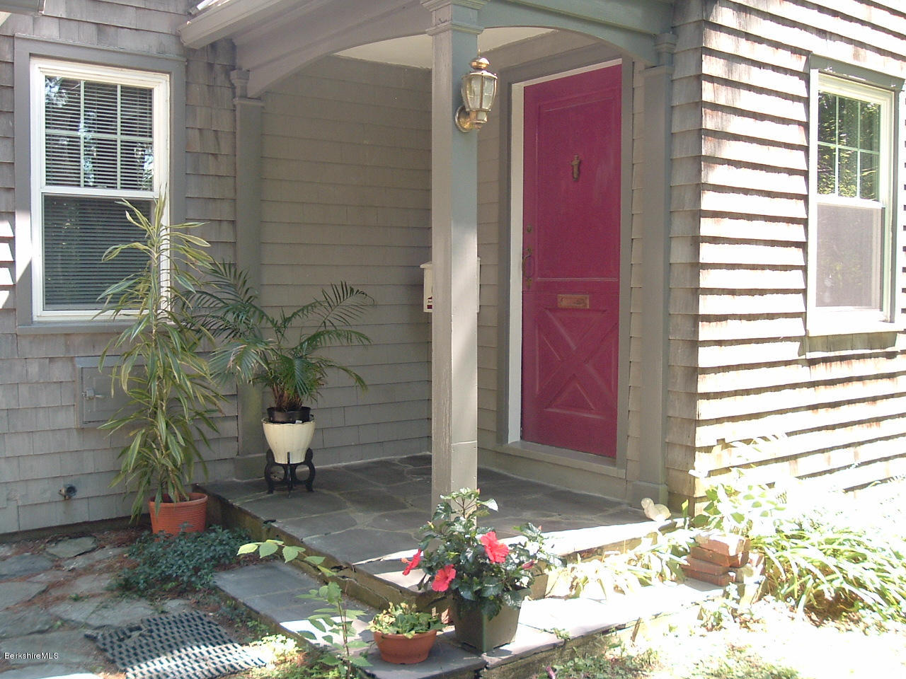 217 Holmes Road Pittsfield, MA 01201 - Photo 4 of 22 217 Holmes front entry
