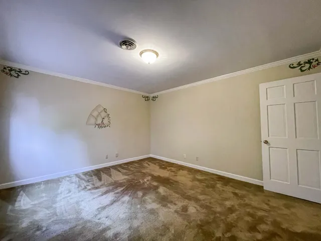 $750,000 | 202 Oak Hill Drive, McMinnville, TN 37110