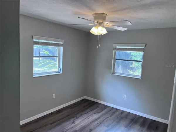 $1,900 | 6524 48th Ave Drive East, Bradenton, FL 34203