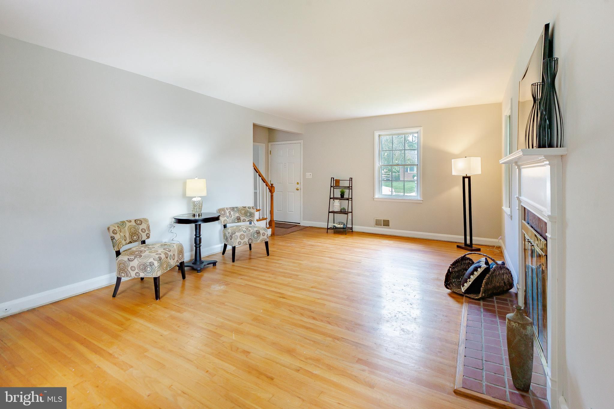 1636 Alston Road Towson, MD 21204 - Photo 2 of 29 Spacious LR with Wood burning FP recently relined.