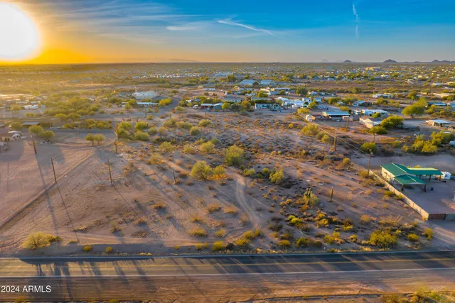 $900,000 | 1966 South Goldfield Road, Apache Junction, AZ 85119