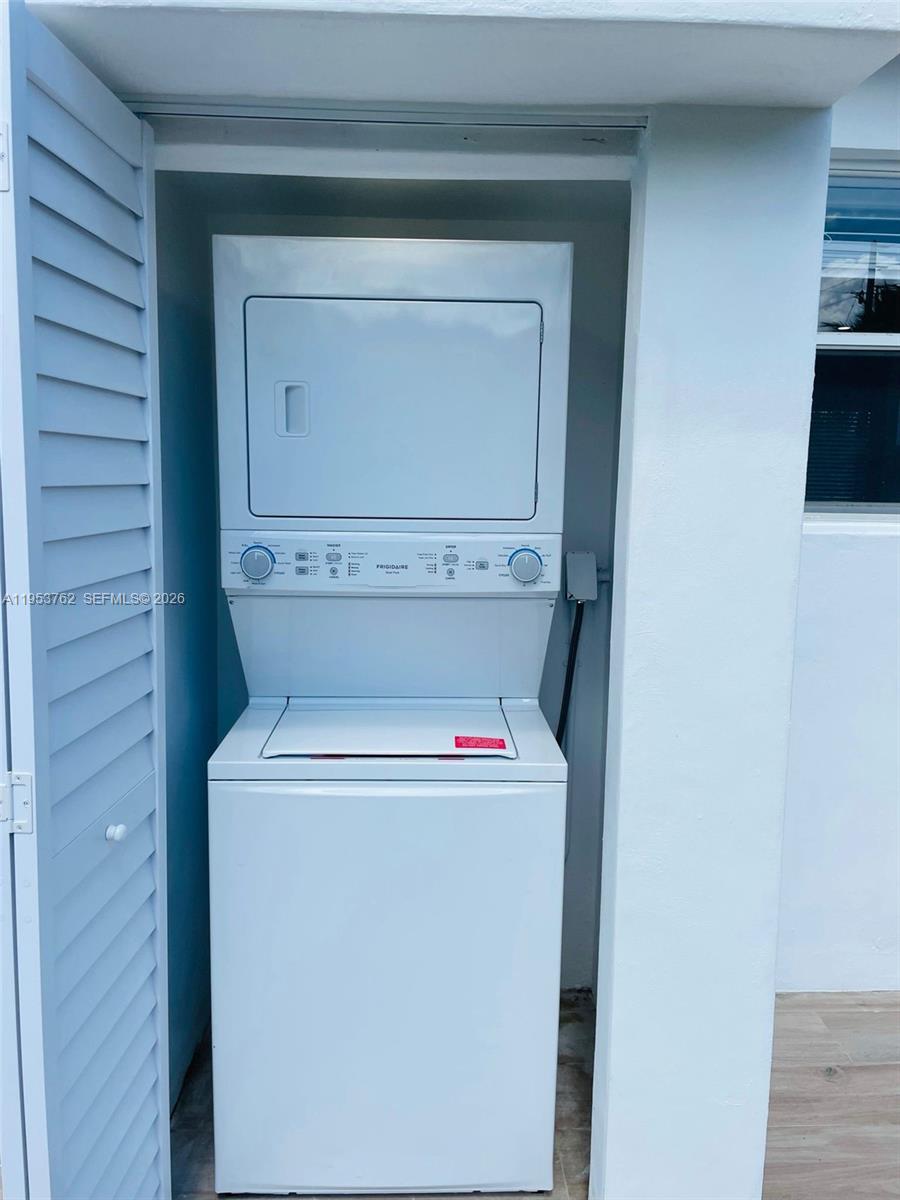 2802 Jackson Street Hollywood, FL 33020 - Photo 18 of 20