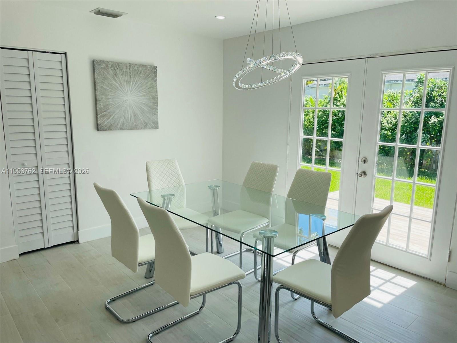 2802 Jackson Street Hollywood, FL 33020 - Photo 6 of 20