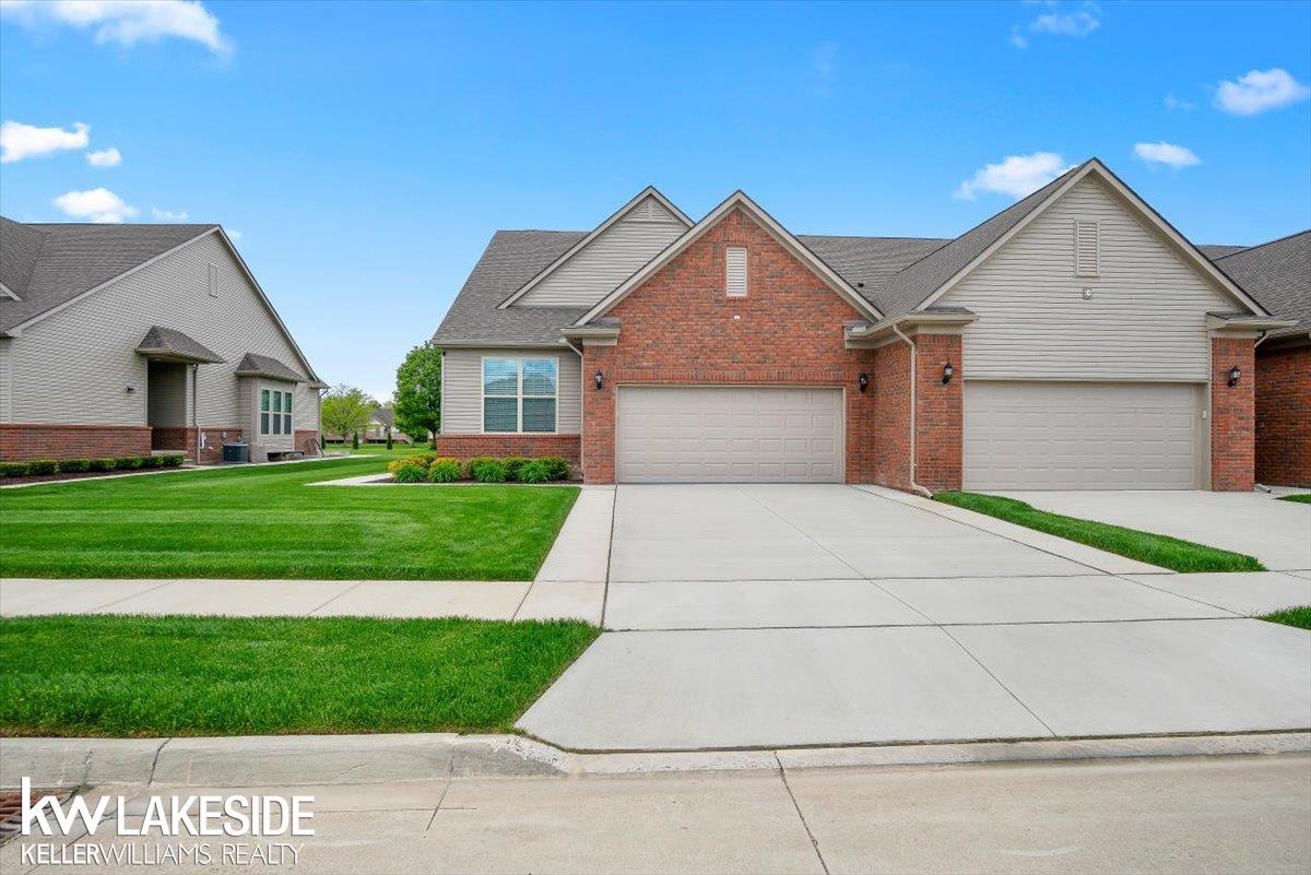 48389 Whittington Road New Baltimore, MI 48047 - Photo 5 of 34 Gallery Image 5