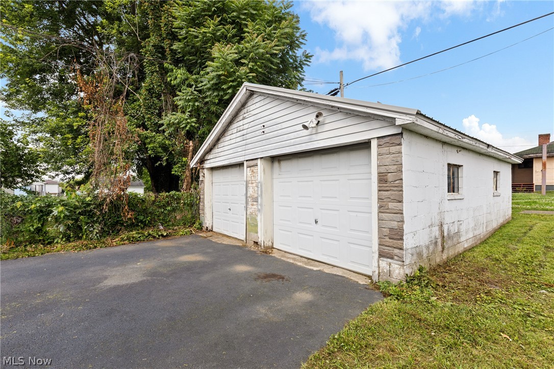 348 Toat Avenue Windsor Heights, WV 26075 - Photo 16 of 16