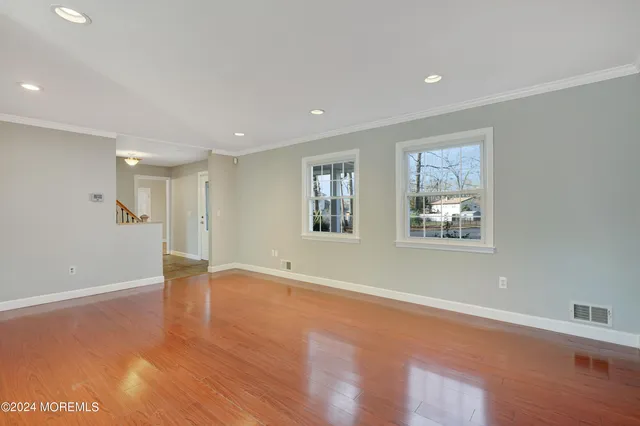 $3,695 | 22 Brookside Court, Toms River, NJ 08753