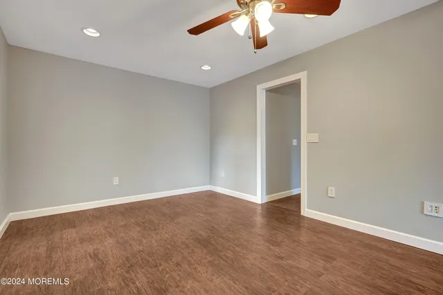 $3,695 | 22 Brookside Court, Toms River, NJ 08753