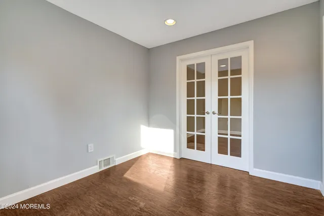 $3,695 | 22 Brookside Court, Toms River, NJ 08753