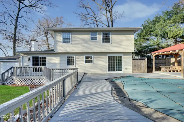 $3,695 | 22 Brookside Court, Toms River, NJ 08753