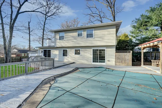 $3,695 | 22 Brookside Court, Toms River, NJ 08753