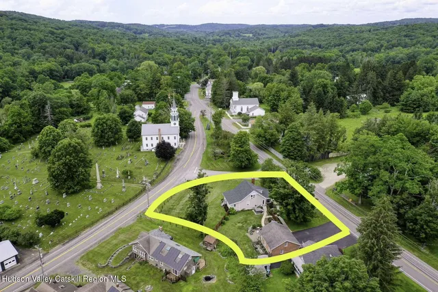 $499,900 | 797 Highway 203, Chatham, NY 12037