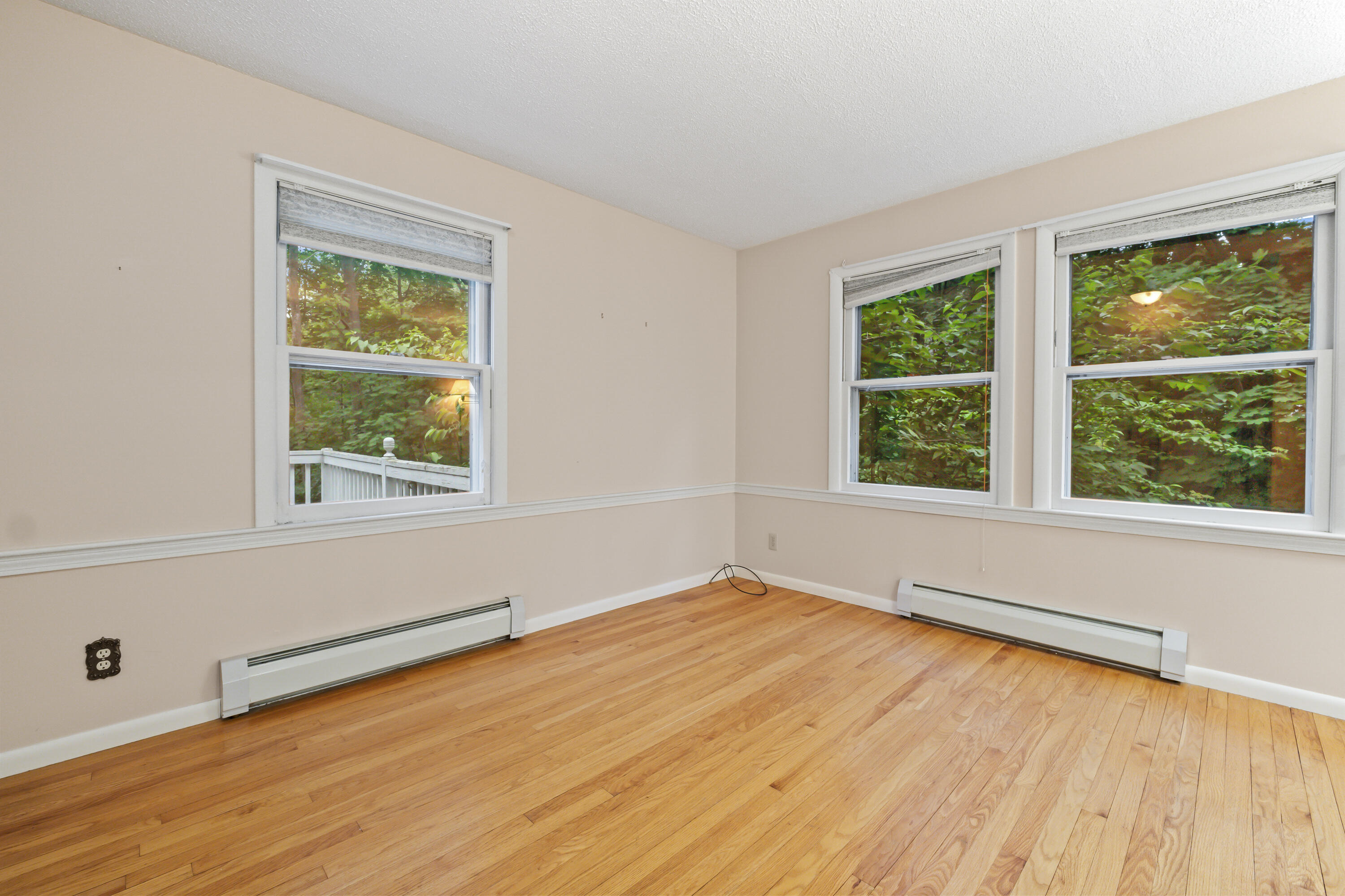 31 Pine Hill Road South Cape Neddick, ME 03902 - Photo 26 of 45 Bedroom 1