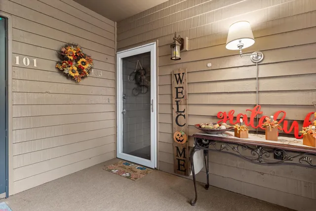 $299,000 | 4319 Lakeshore Lane, Unit 103, Chattanooga, TN 37415