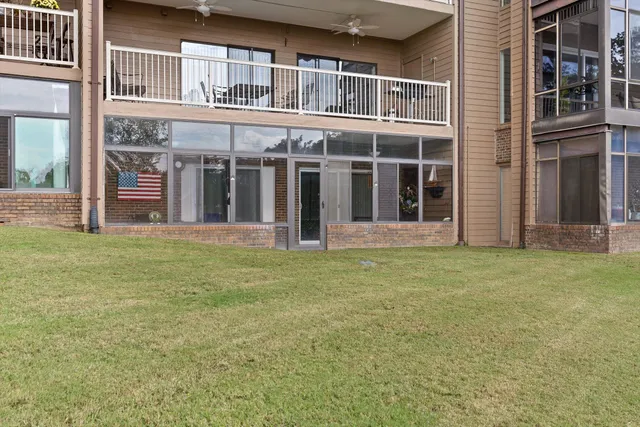 $299,000 | 4319 Lakeshore Lane, Unit 103, Chattanooga, TN 37415