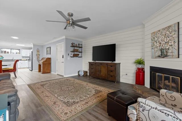 $299,000 | 4319 Lakeshore Lane, Unit 103, Chattanooga, TN 37415