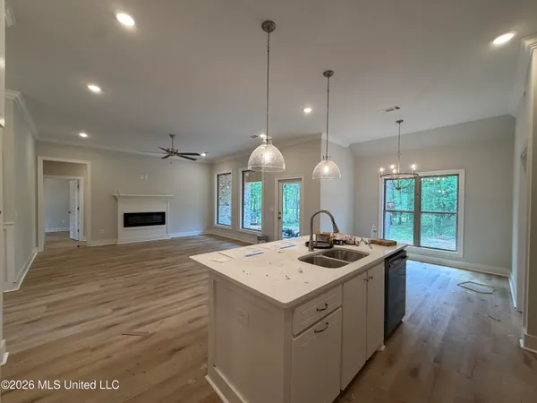 $354,900 | 219 Walter Jones Road, Mendenhall, MS 39114