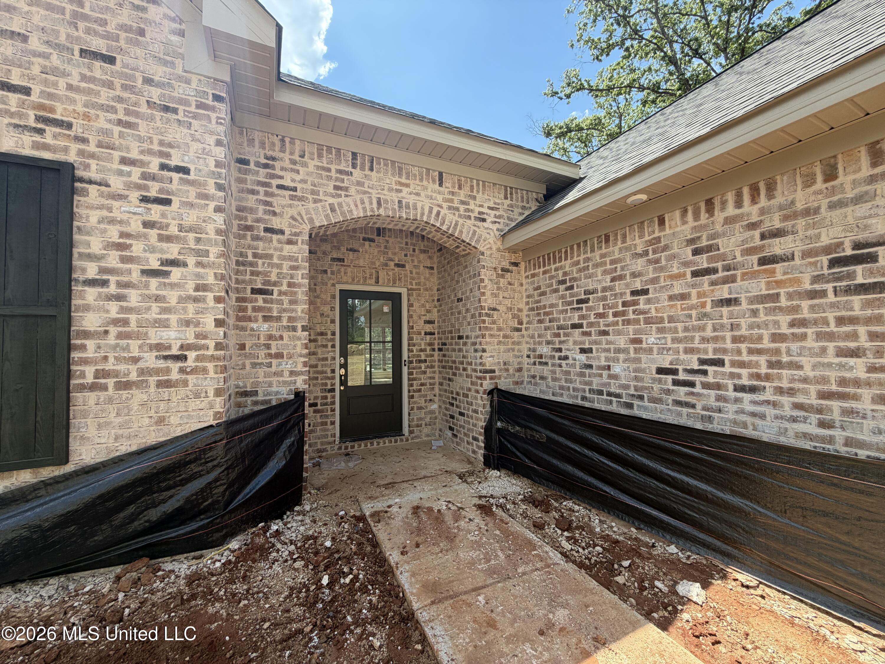 219 Walter Jones Road Mendenhall, MS 39114 - Photo 3 of 21 IMG_9055