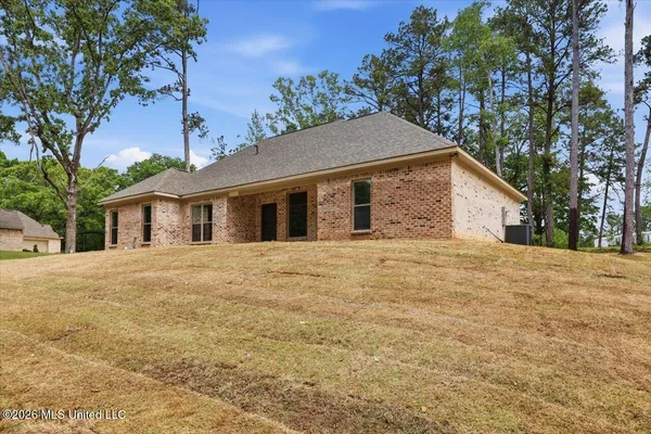 $354,900 | 219 Walter Jones Road, Mendenhall, MS 39114