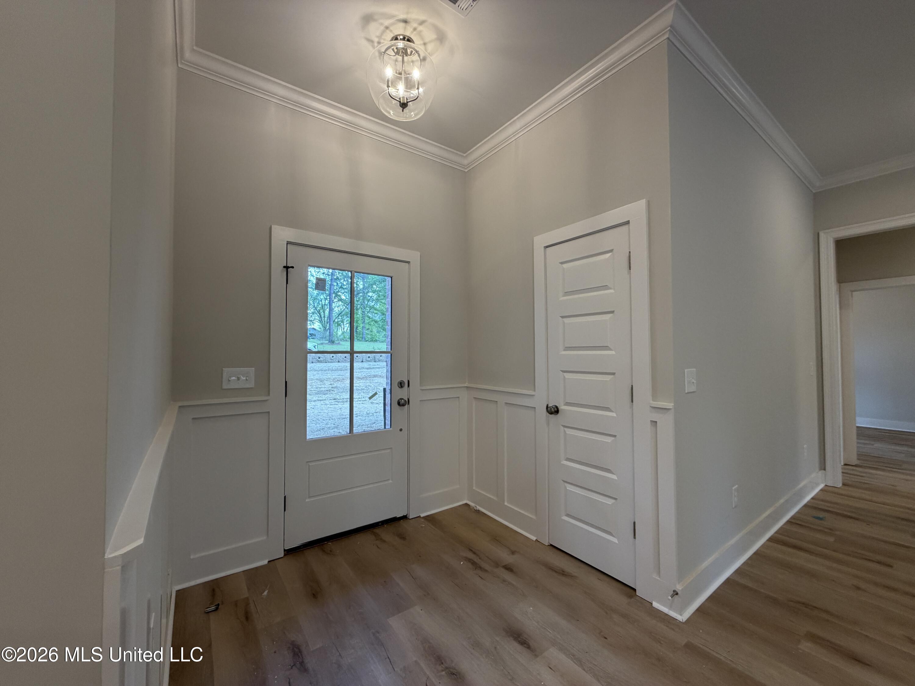 219 Walter Jones Road Mendenhall, MS 39114 - Photo 4 of 21 IMG_9056