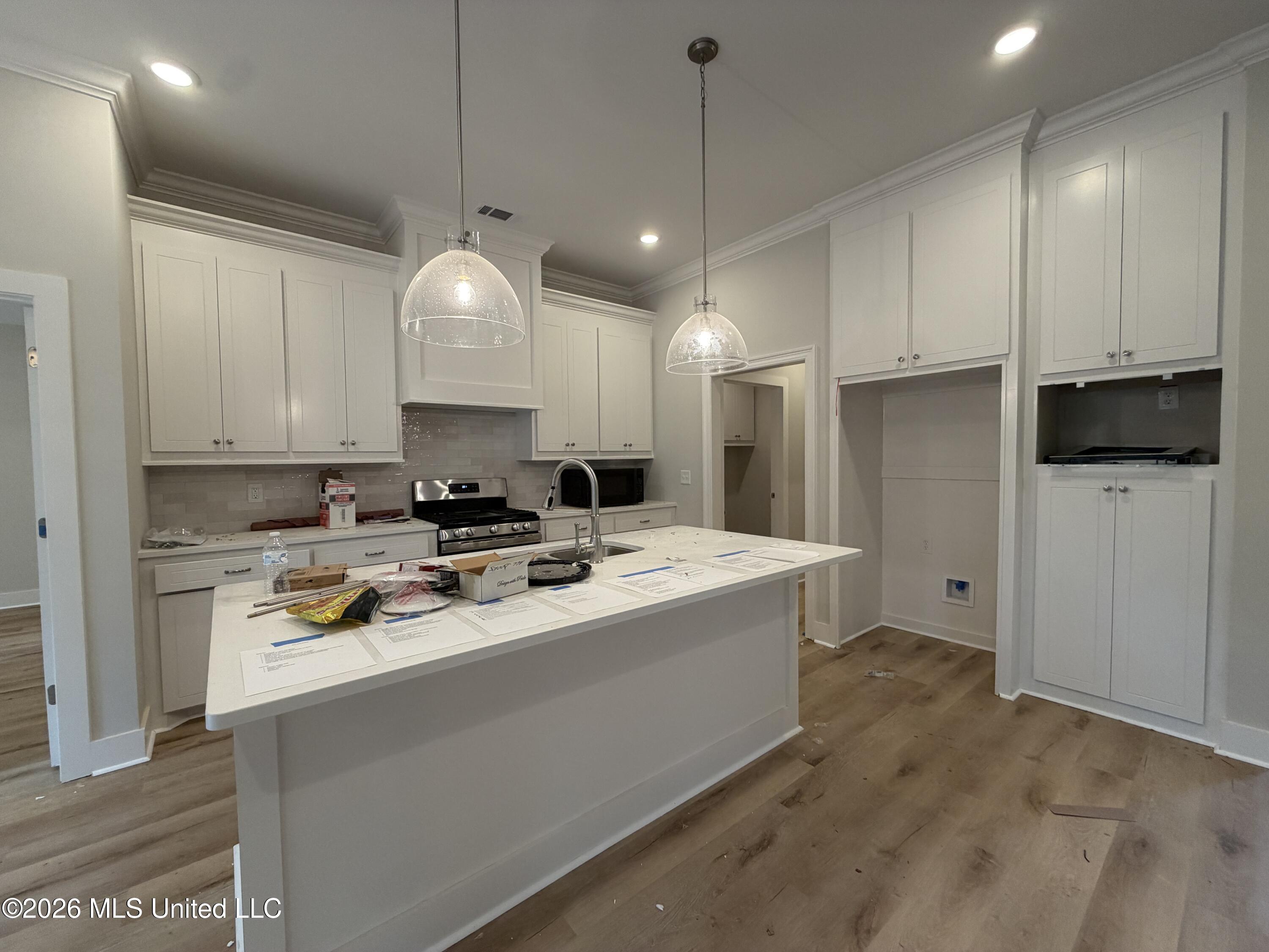 219 Walter Jones Road Mendenhall, MS 39114 - Photo 7 of 21 IMG_9059