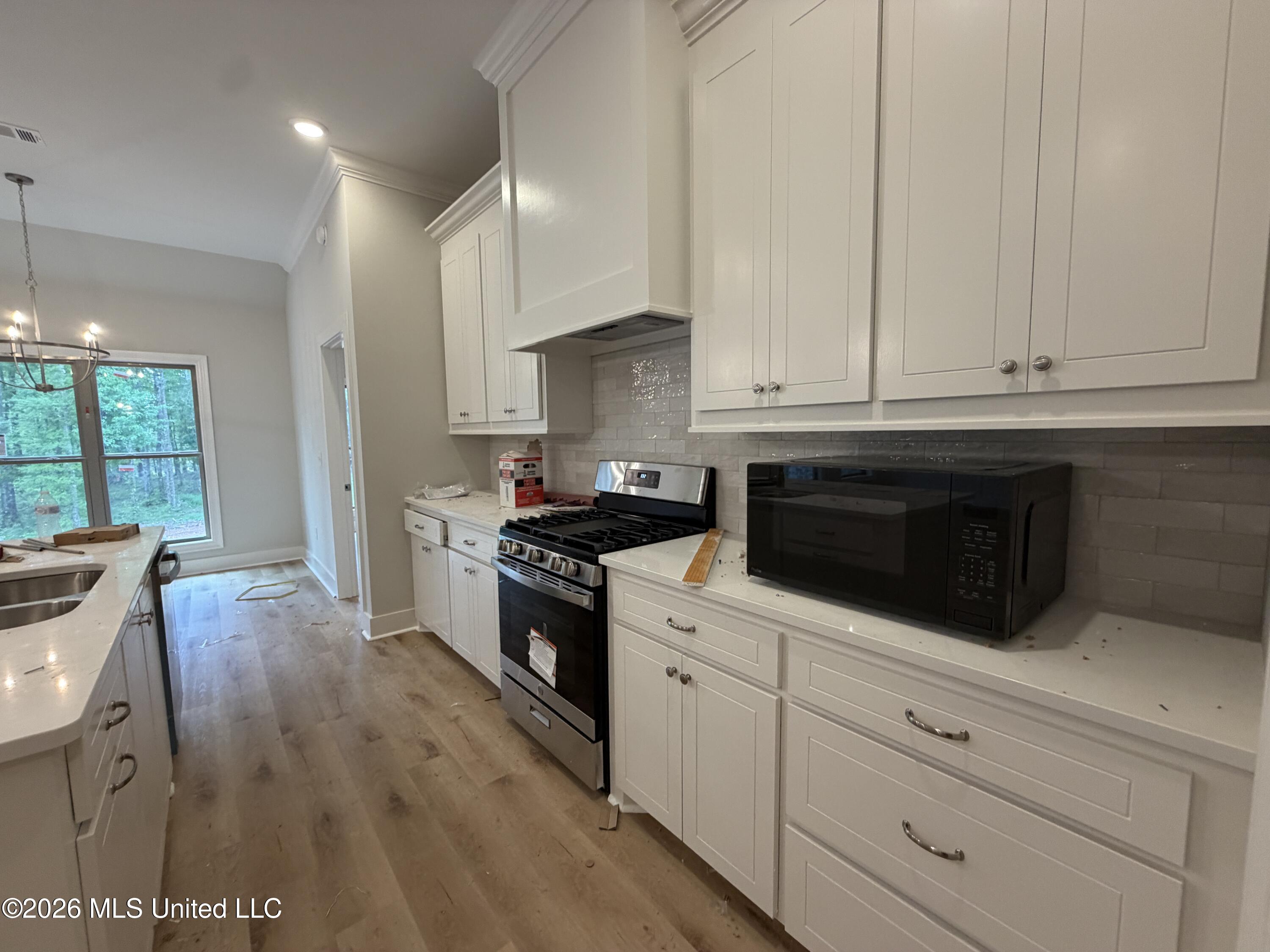 219 Walter Jones Road Mendenhall, MS 39114 - Photo 8 of 21 IMG_9060