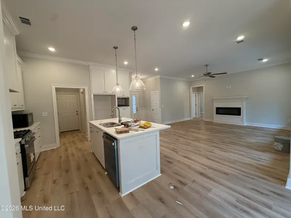 $354,900 | 219 Walter Jones Road, Mendenhall, MS 39114